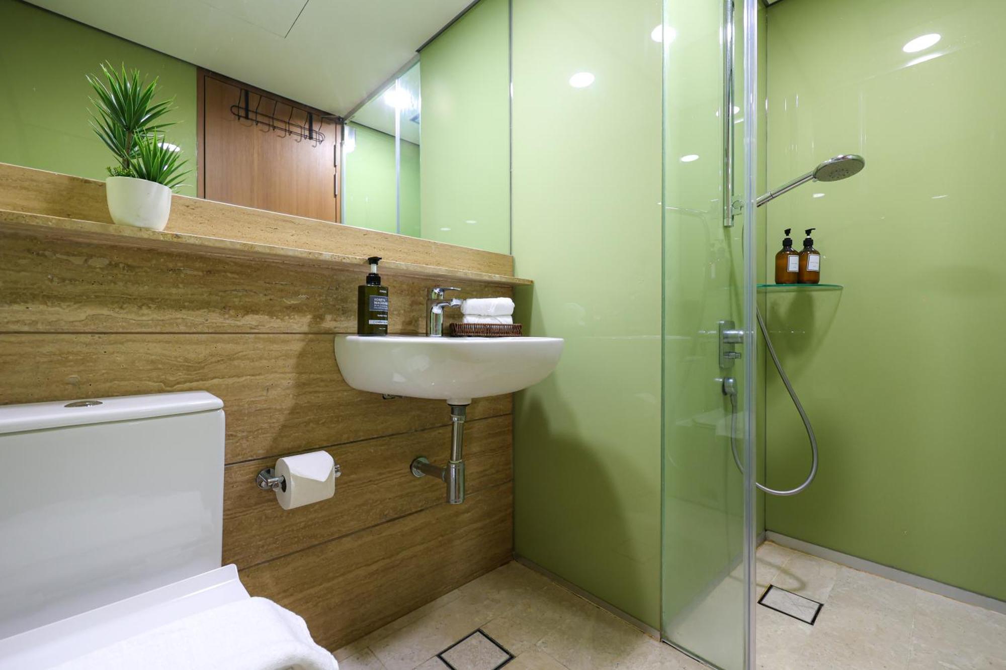 Sky Suite Klcc, Calm Sojourn Kuala Lumpur Exterior photo